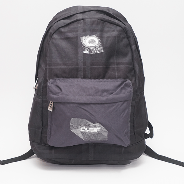 MOCHILA QUEST  LOLA CUADRICULADA NEGRA